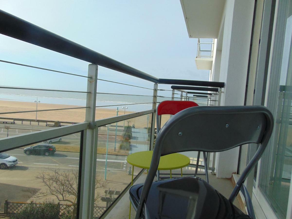 Appartement Vue Sur Mer Σαιν-Ζαν-ντε-Μον Εξωτερικό φωτογραφία